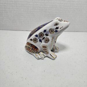 Vintage Toyo Japan Porcelain Frog Figurine – Imari Style with Gold Accents
